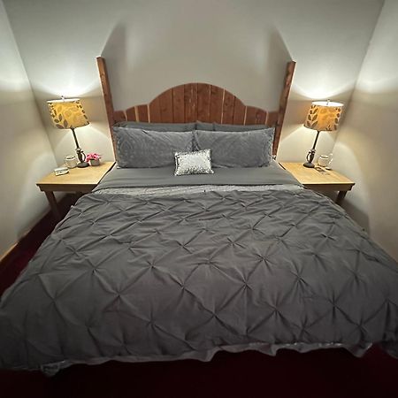 Cedar Creek Cabins Юрика Спрингс Экстерьер фото
